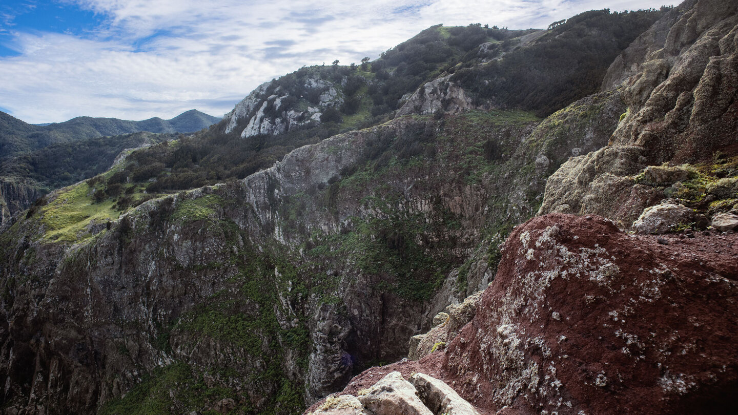 Ausblick zur Hochebene Teno Alto vom Camino del Risco