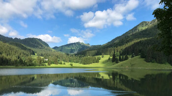 der Spitzingsee in den Schlierseer Bergen