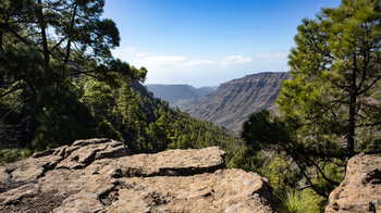 Ausblick Tauro-Schlucht entlang der Wanderung