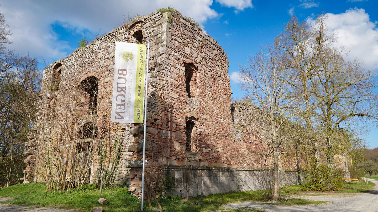Blick auf die Ruine Aura