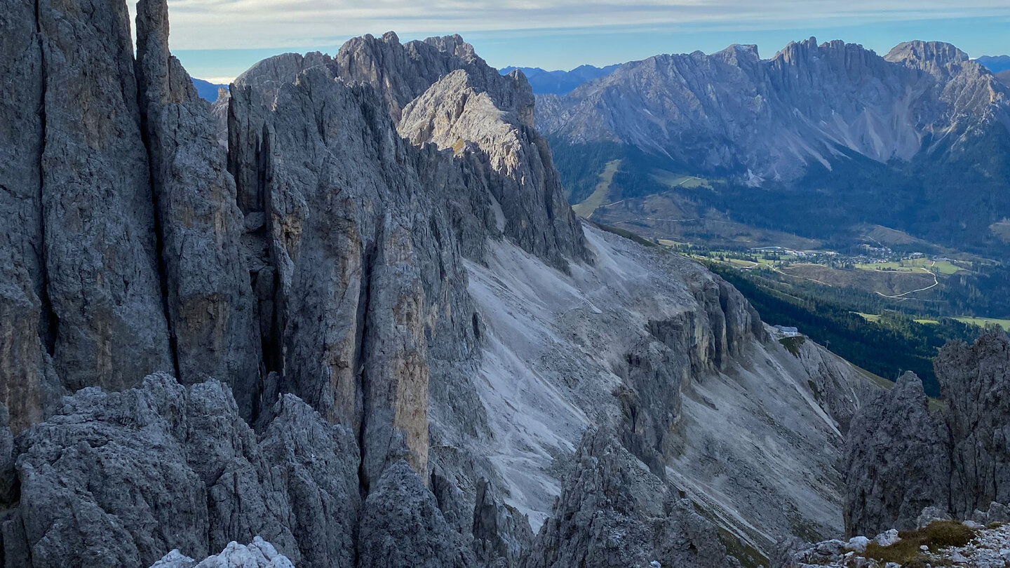 Blick auf den Santnerpass-Klettersteig