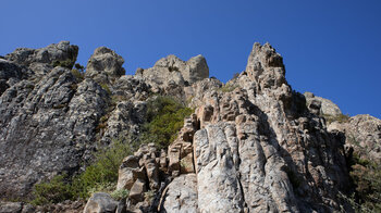 Felsklippen am Hochplateau des Berges Fortaleza