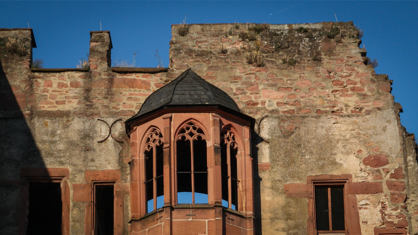 Ruprechtsbau – spätgotische Pracht im Heidelberger Schloss Ruprechtsbau – spätgotische Pracht im Heidelberger Schloss