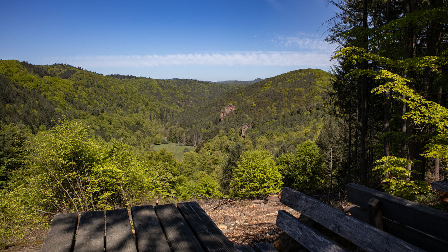 Blick vom Wanderheim Dicke Eiche ins Stephanstal mit Stephansturm und Wolfsfels