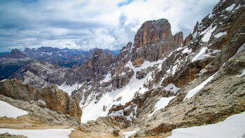 Blick auf den Piz Popena in der Cristallogruppe