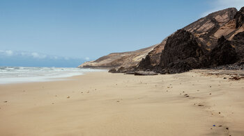 die Wanderung über den Strand Playa de Barlovento ist nur gezeitenabhängig möglich