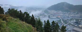 Ausblick vom Fløyen über Bergen