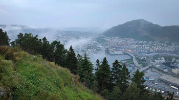 Ausblick vom Fløyen über Bergen