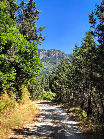 Wanderroute nach der Engstelle in der Sarakina-Schlucht