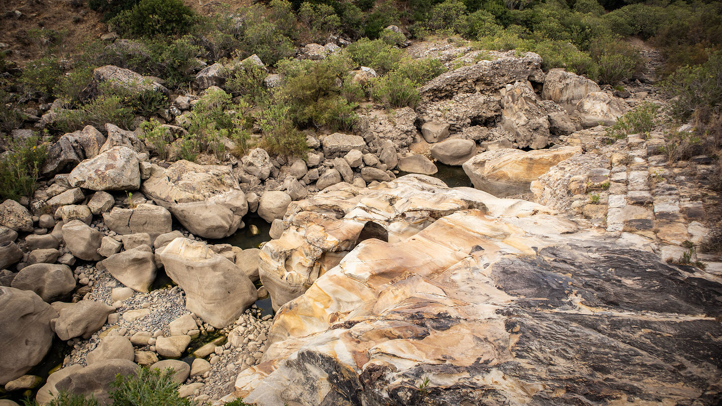Bachbett des Río Hozgarganta
