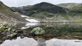 Bergsee Skarsvotn