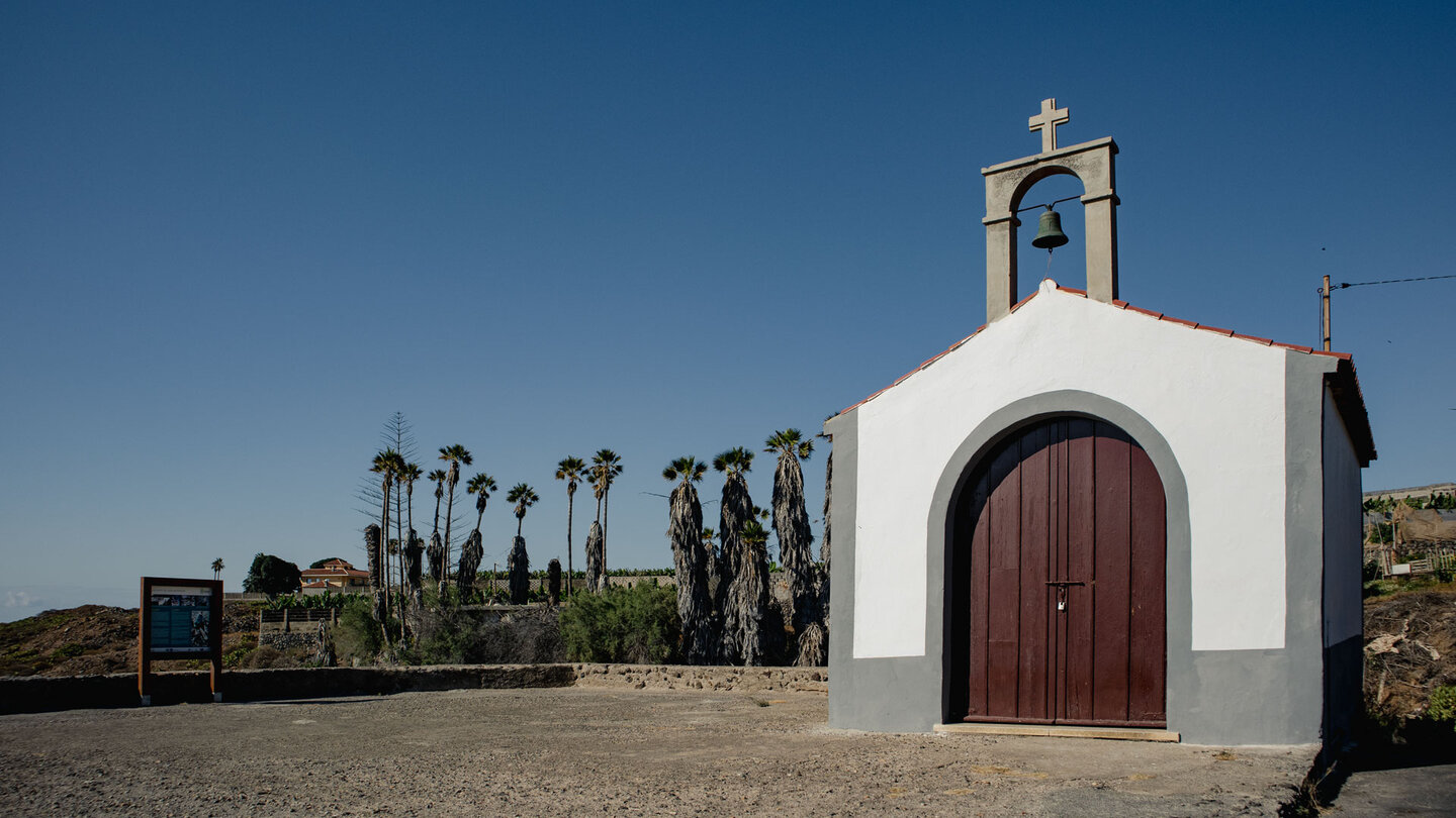 die Kapelle Ermita Nuestra Señora del Carmen am Wanderweg