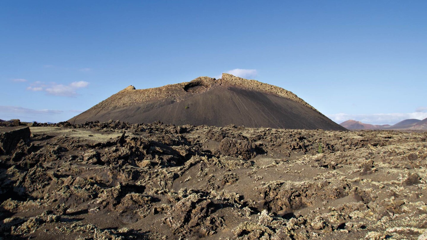 Caldera de los Cuervos im Parque natural de los Volcanes