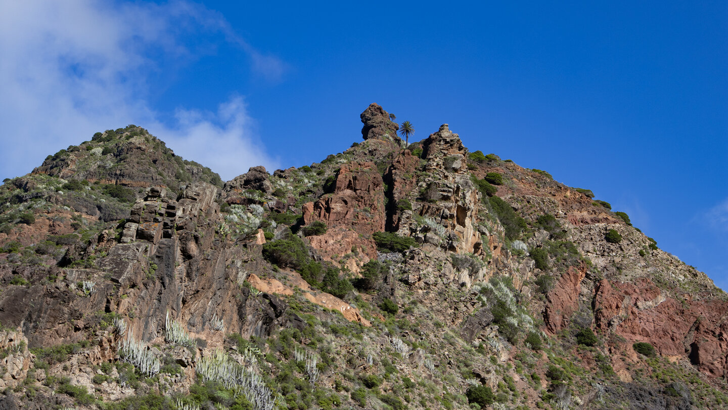Felsformationen rentlang der Wanderroute durch den Barranco de Afur