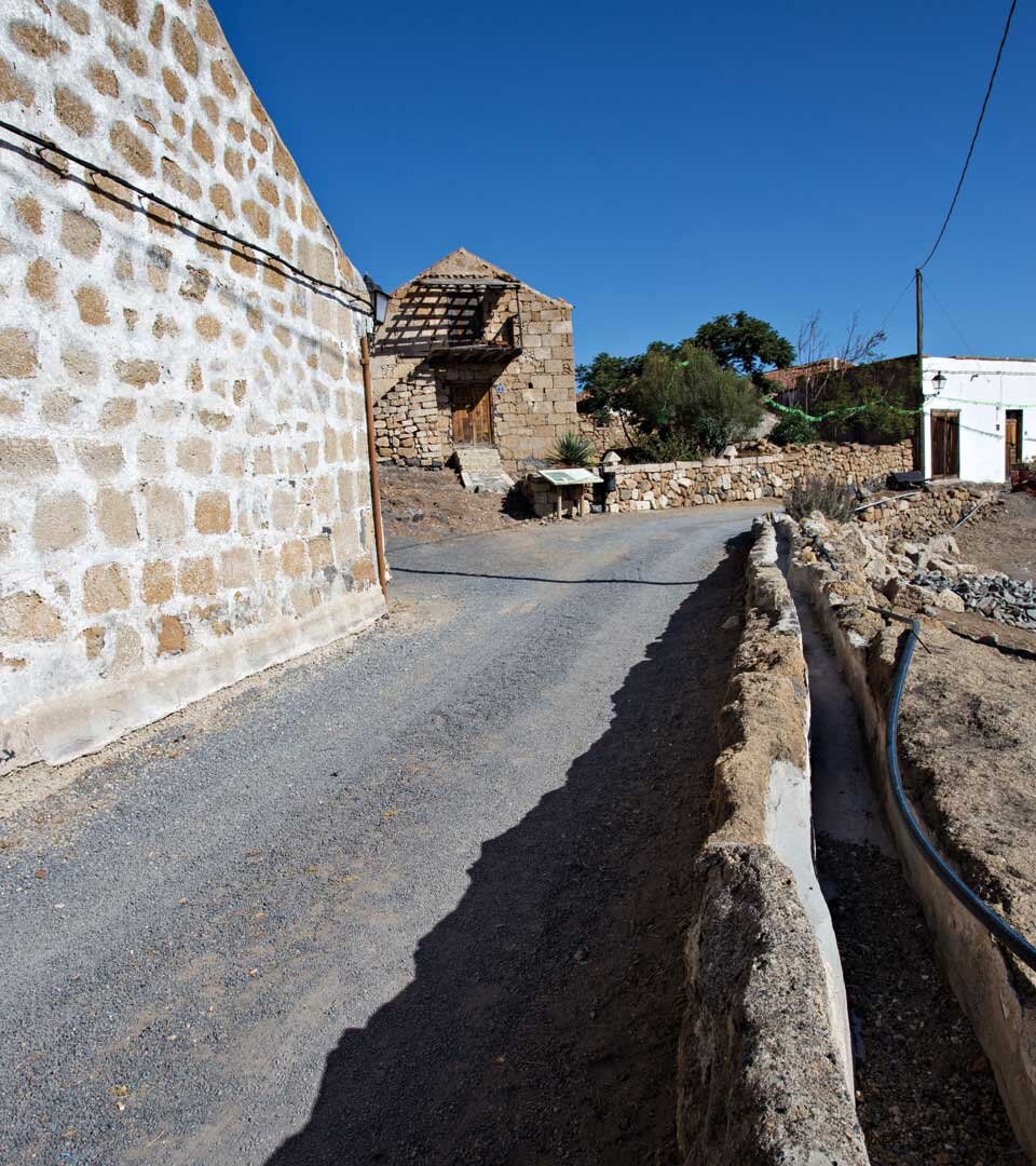 Wasserleitung in Caserío de Icor