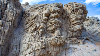 beeindruckende Strukturen im Gestein der Halbinsel El Islote