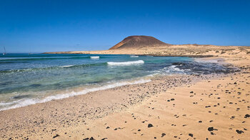 der Sandstrand Playa Francesa auf La Graciosa