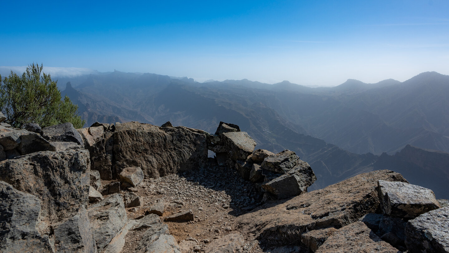 Aussichtskanzel am Montaña Altavista mit Blick zum Roque Nublo