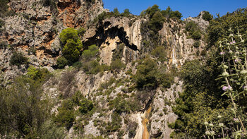 Wasserfälle Cascada de la Cueva de Funes am Rio Verde