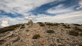 Refugio Miramundos am Pico Mágina