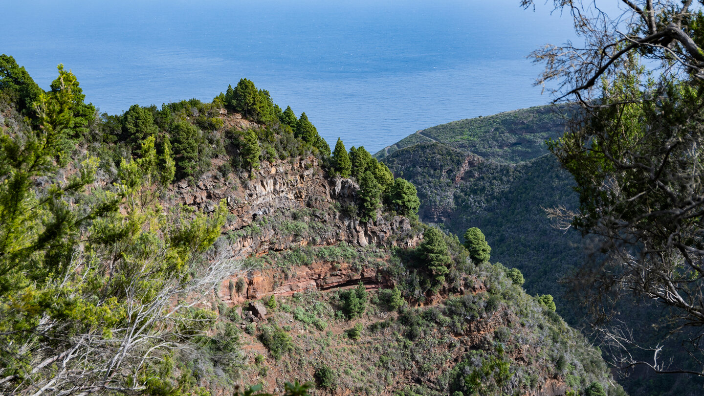 steil abfallende Felswände an der Schlucht Barranco de los Hombres steil abfallende Felswände am Barranco de los Hombres