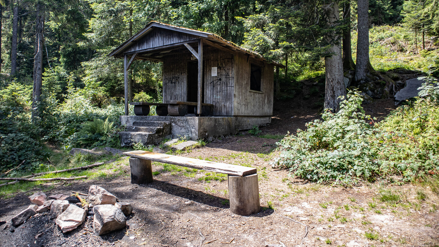 Rastplatz bei der Seehütte am Glaswaldsee