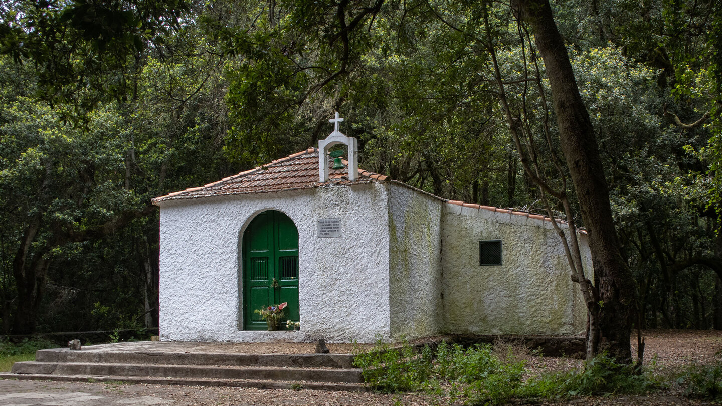 die Kapelle Ermita de Lourdes im Nationalpark Garajonay die Kapelle Ermita de Lourdes im Nationalpark Garajonay