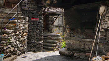 Steinbackofen zum Brotbacken