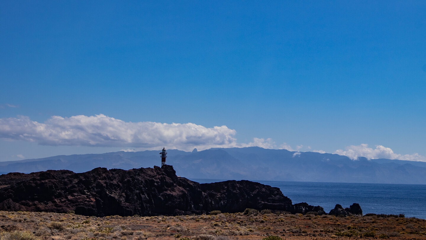 Leuchturm an der Punta de Teno vor La Gomera