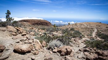 das Gipfelplateau des Sombero de Chasna und der Wanderpfad