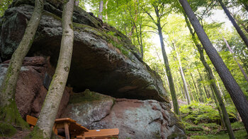 Teufelsfels bei Obersimten im Pfälzerwald
