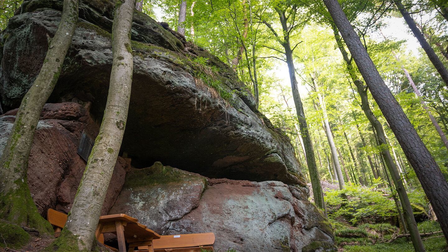 Teufelsfels bei Obersimten im Pfälzerwald