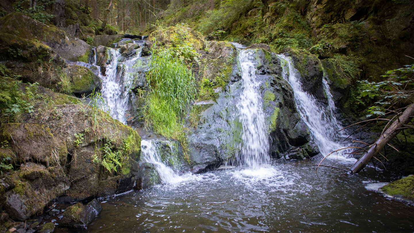 der Große Wasserfall in der Rötenbachschlucht