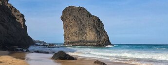 majestätisch erhebt sich der Roque del Moro aus dem Meer