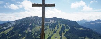 Panorama vom Ornach auf den Isler