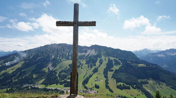 Panorama vom Ornach auf den Isler