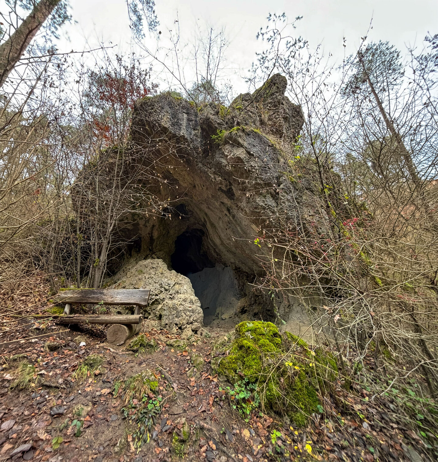 Marienhöhle bei Kleinlesau, Fränkische Schweiz.