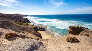 Abstecher zum Strand Playa del Viejo Rey am Ausgangspunkt in La Pared