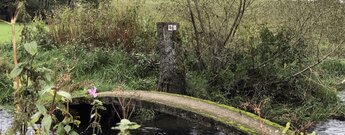 Bogenbrücke über den Eichelbach