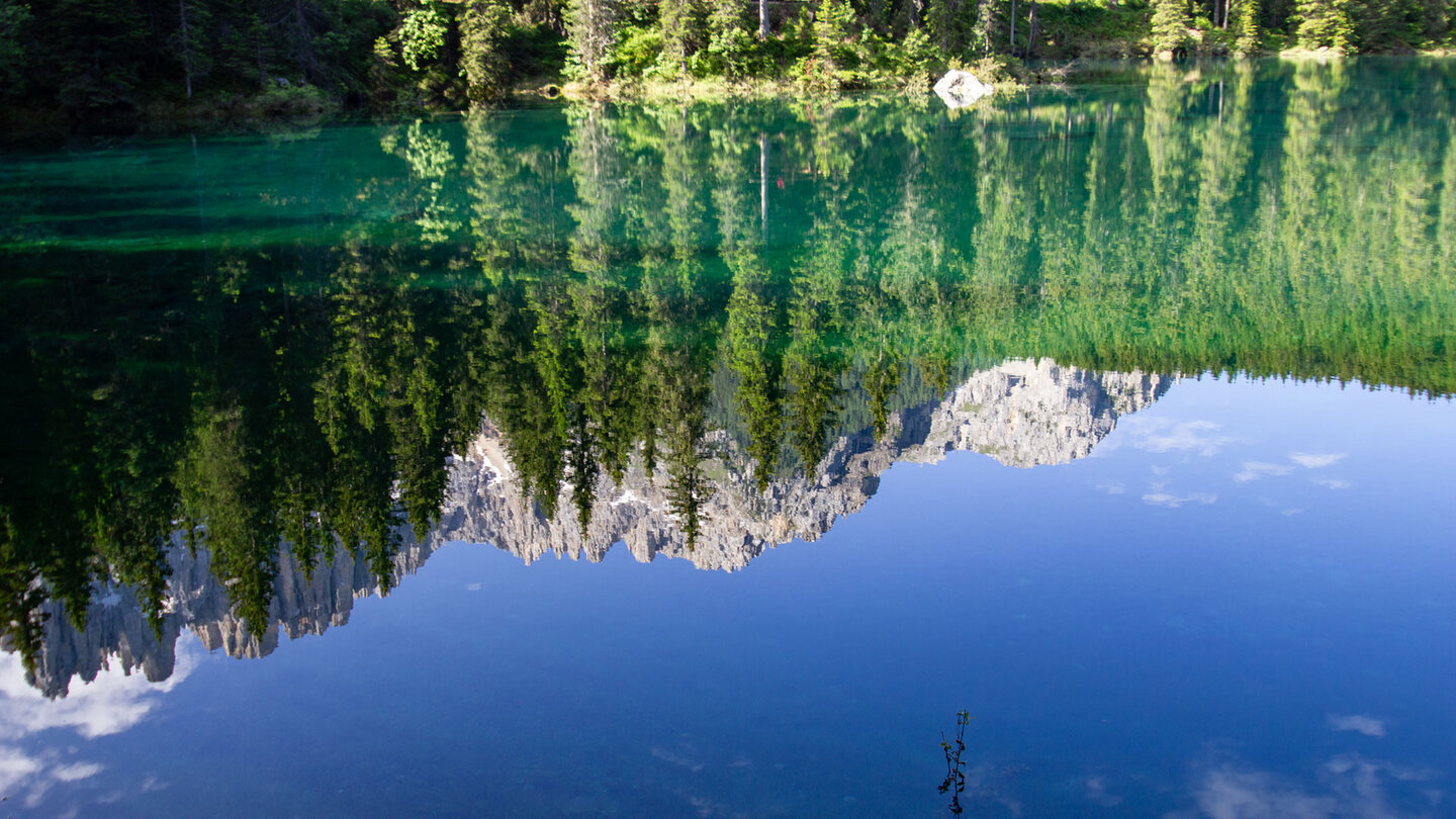 Spiegelungim Karersee (Lago di Carezza)