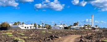 der Leuchtturm Faro Pechiguera bei Playa Blanca