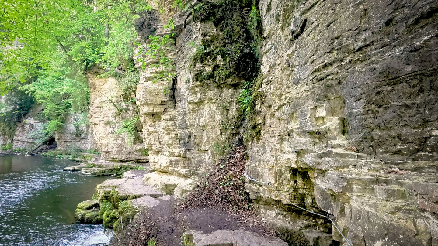 Felswände an der Wutach beim Wutachaustritt