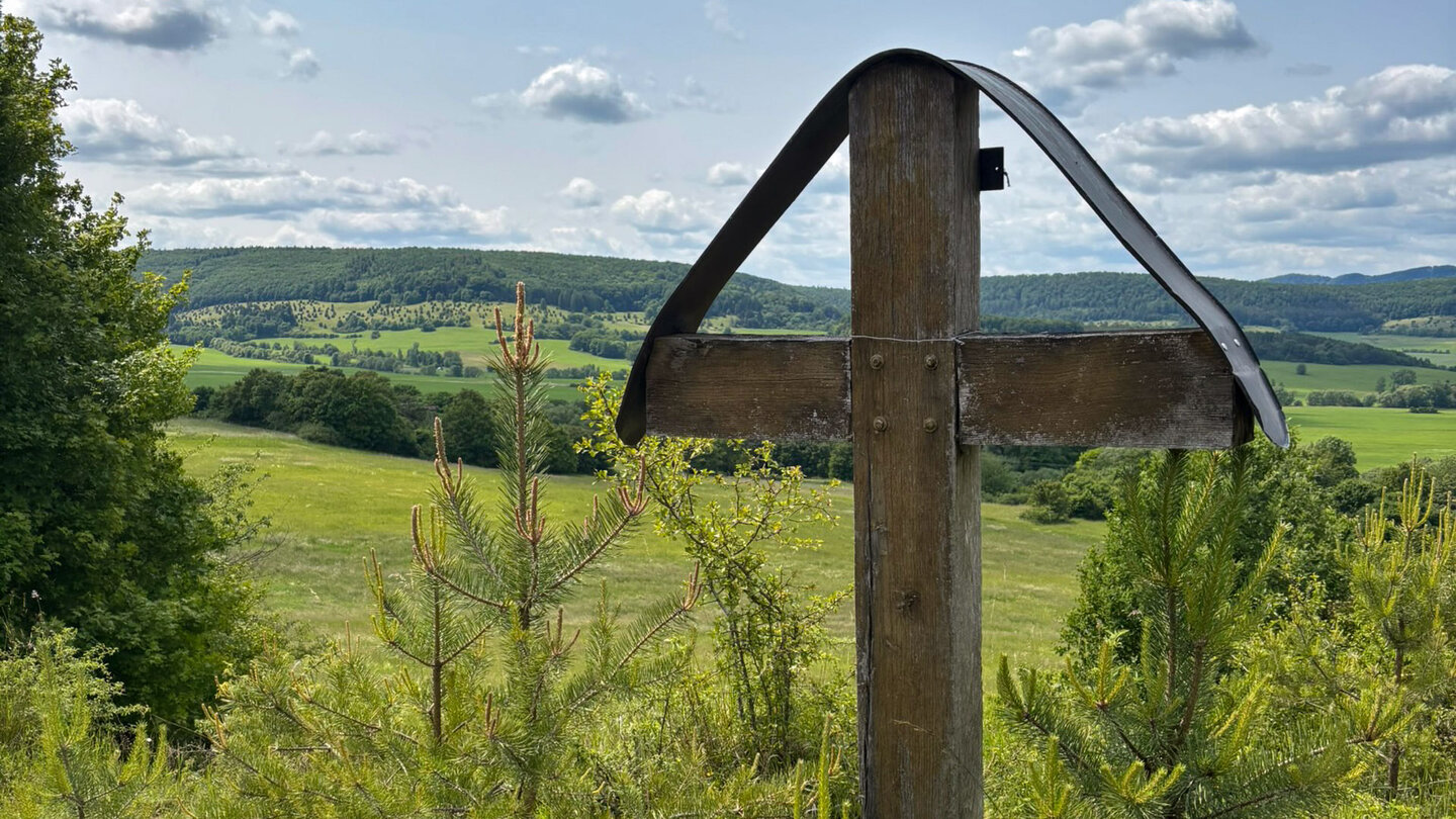 Kreuz am Wegesrand