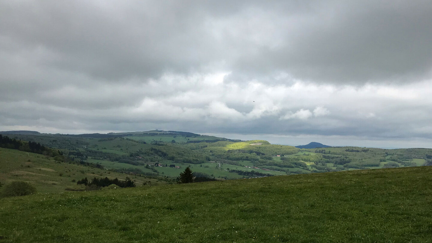 Wasserkuppe in der Ferne
