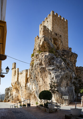 Castillo - Palacio de Zuheros