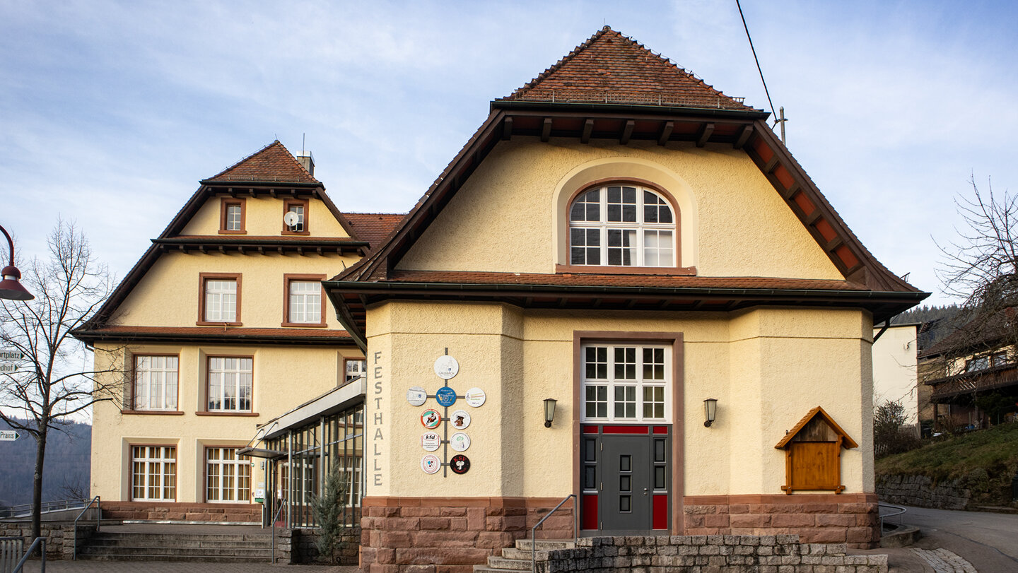 Wanderung ab Festhalle in Gausbach