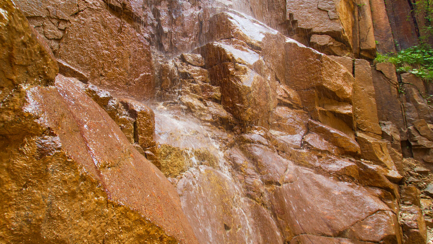 die Bletterbachschlucht ist Teil des UNESCO-Weltnaturerbes Dolomiten die Bletterbachschlucht ist Teil des UNESCO-Weltnaturerbes Dolomiten