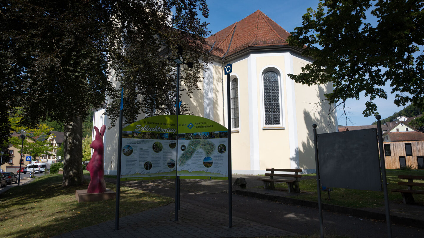 an der Kirche in Stühlingen liegt der Startpunkt des Schluchtensteigs