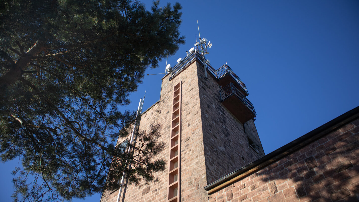 Aussichtsturm auf der Kalmit