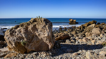 felsige Küste an der Cala Picacho